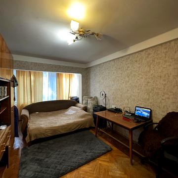 Євгена Коновальця вул. (Щорса), 37