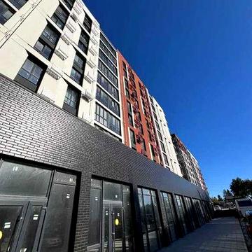 Двокімнатна квартира в новобудові з частковим ремонтом!