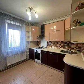 Продам 2 кімнатну квартиру! Лівий берег, 5 район с АО!