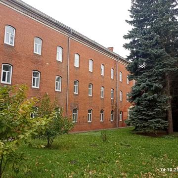 Павла Грабовського вул., 11