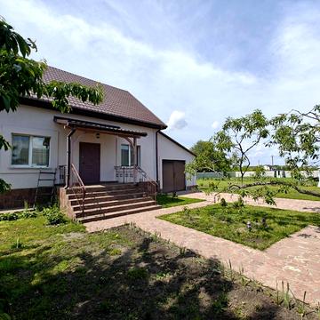 Індустріальна, 70