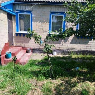 Продаю будинок або в аренду у Черкаській області с. Яблунівка Корсунь