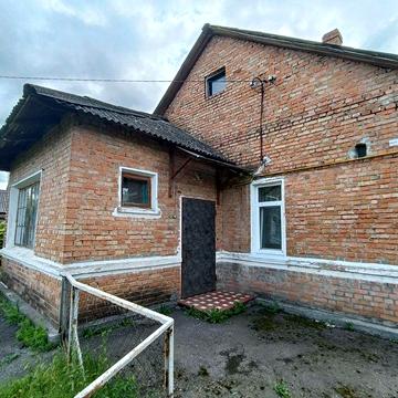 Продаж  частини будинку  квартирного типу.  Терезине
