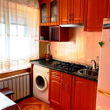 Каденюка вул. (Танкопія), 35/2