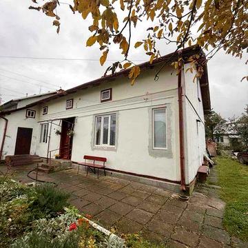 Продаж 2/3 будинку 120 м2 , вул.Стуса 2 , м.Борислав