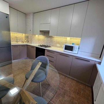 Продам 4 к квартиру Победа -6 с ремонтом , 94кв.м/ Соборный район