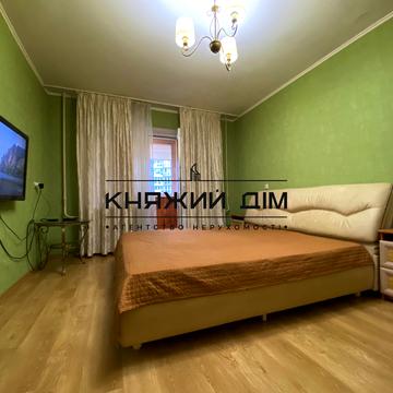 Драгоманова вул., 1-Г