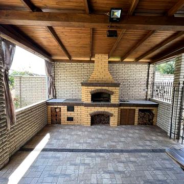 Дом-2 комн.разд. 77 м.кв. 2009 г. в/у, ремонт,6 Слободская -Погранична