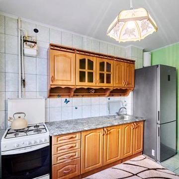 Без%, продаж 3 кімнати , Бровари , Симона Петлюри 13, держ програми