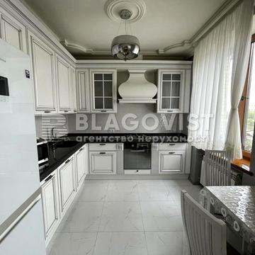 Михайла Грушевського вул., 34/1