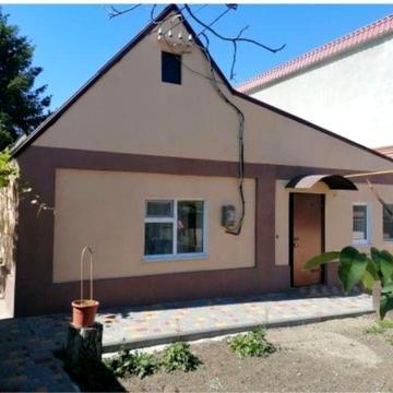 Агрономічна вул., 115