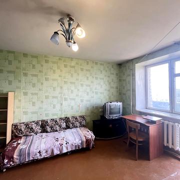 Владислава Бувалкіна вул. (Бочарова Генерала), 13