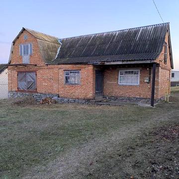 Продам будинок з гаражем, погрібом