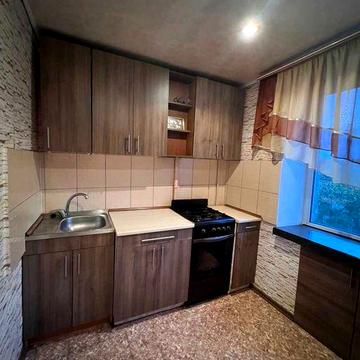 Продаж 3кімн. на Украіні 4/9  GRESKO