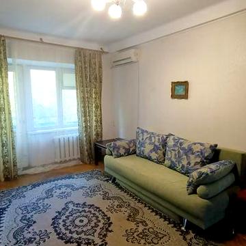 Сдам 2х комнатную квартиру улица МАЛИНОВСКОГО/ 1 станция Люсдорфской