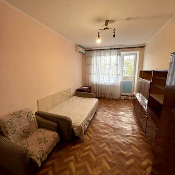 Довгострокова оренда 2к Квартира Стеценка вулиця