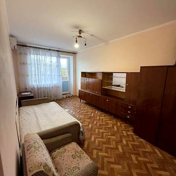 Довгострокова оренда 2к Квартира Стеценка вулиця