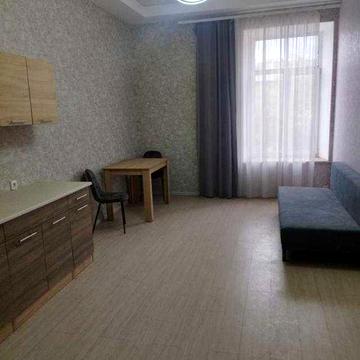 Продам квартиру в Центре на Канатной