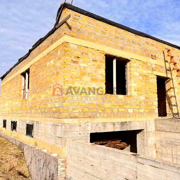 Продається новий будинок в с. Р. Поляна