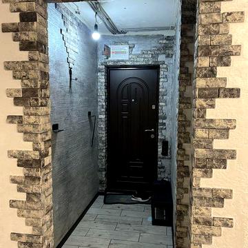 Світла двокімнатна квартира на Генерала Радієвського