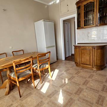 Виноградний пров., 4