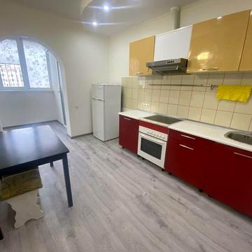 Просторная квартира в новом доме на Таирова