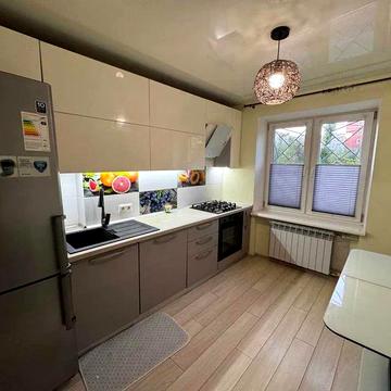 Слави бульв., 8