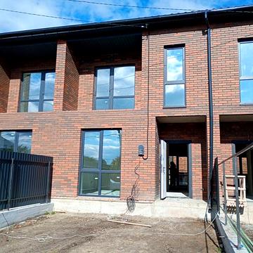 Продається Таунхаус з чудовою локацією у ближньому передмісті Вінниці!