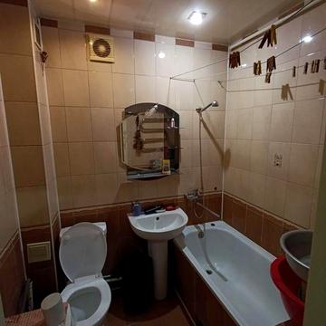 Продаю 2 ком.кв. Центр , Автономное отопление, раздельные комнаты
