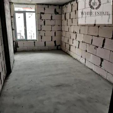 Продаж 2кім. квартири 75 кв. м на вул. Київська 9Д