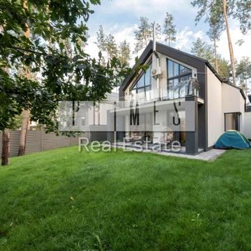 Квітнева вул.