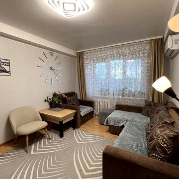 Павла Тичини просп., 19