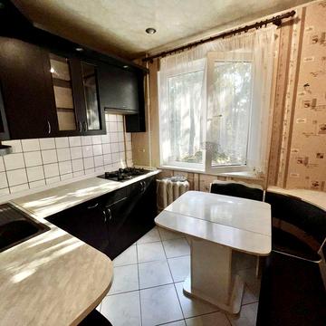 Филатова / космонавтов / парк Горького (твена) с большим балконом