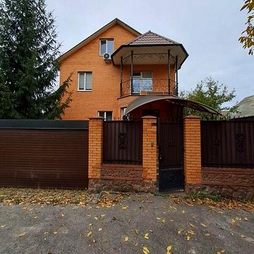 Довгострокова оренда 5к Дім Купріна вулиця