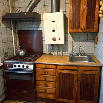 Продам двухкомнатную квартиру в центре