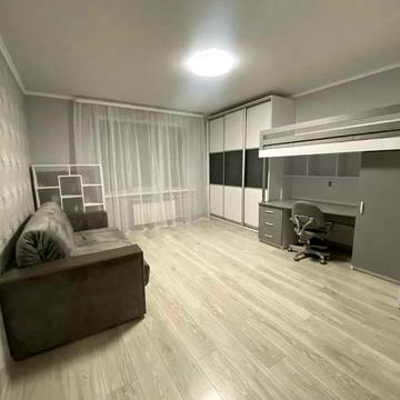 Здається в оренду 1 кімнатна квартира Новобіличі