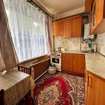 Продам 2 кімнатну квартиру на 1 поверсі