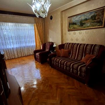 Зодчих вул., 34