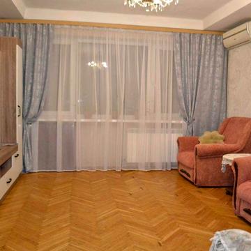 Здаю свою 2х.к. пр. Берестейський 12,довгостроково, недалеко від метро