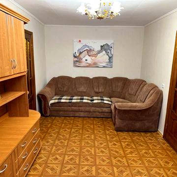 Здам в оренду трикімнатну квартиру на Пирогова. Зупинка Зодчих. АТБ.