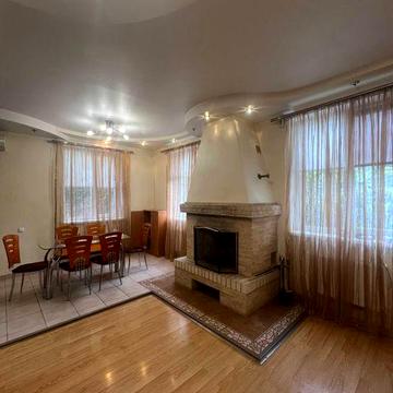 Дом с камином и садом на Таирова. За Кадором