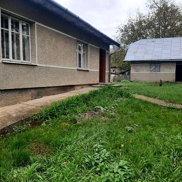 Будинок в Підпечерах