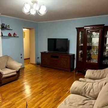 Продам 3-х комнатную квартиру с ремонтом на Королева