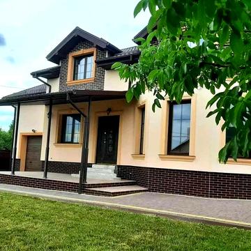 Продаж будинку біля Львова