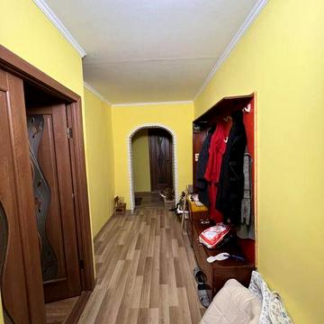 Продаж 3-х кімнатноі в Росвигові