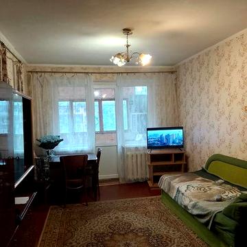 Продам квартиру на 44 квартале возле парка