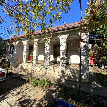 Добротный дом в с.Барабой (пригород Черноморска Одесской обл)
