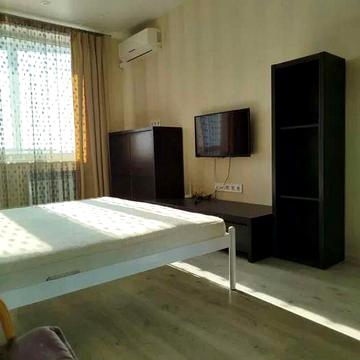 Валентинівська вул., 11