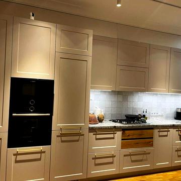 Центр Львова Дизайнерський Ремонт. 3 кімнати Оренда. вул Грушевського.