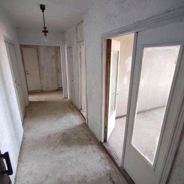 Продаж 3 кімн квартири